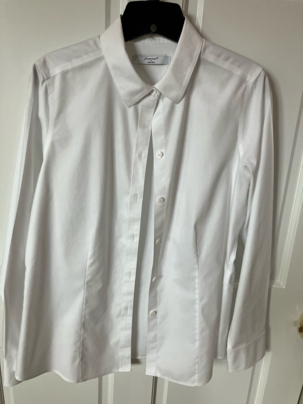Foxcroft White Women’s  Dress Shirt - Tailored Button-Up